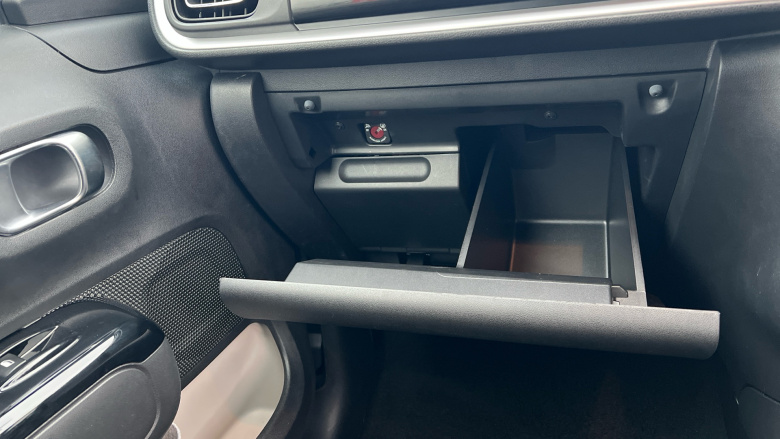 Citroen C3 1.2 PureTech Plus 5dr Petrol Hatchback